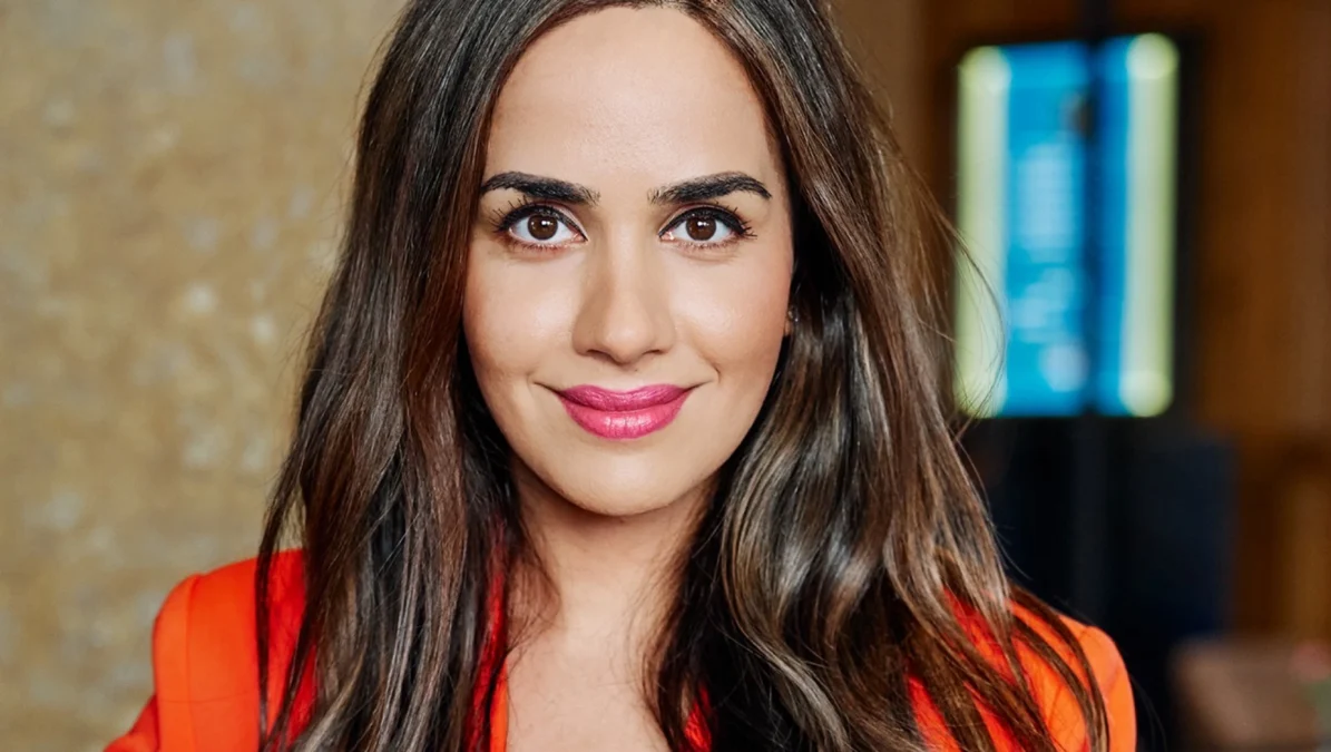 Annahita Esmailzadeh